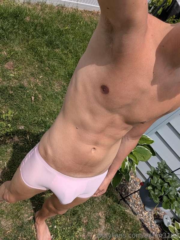 checking on my garden 😅
