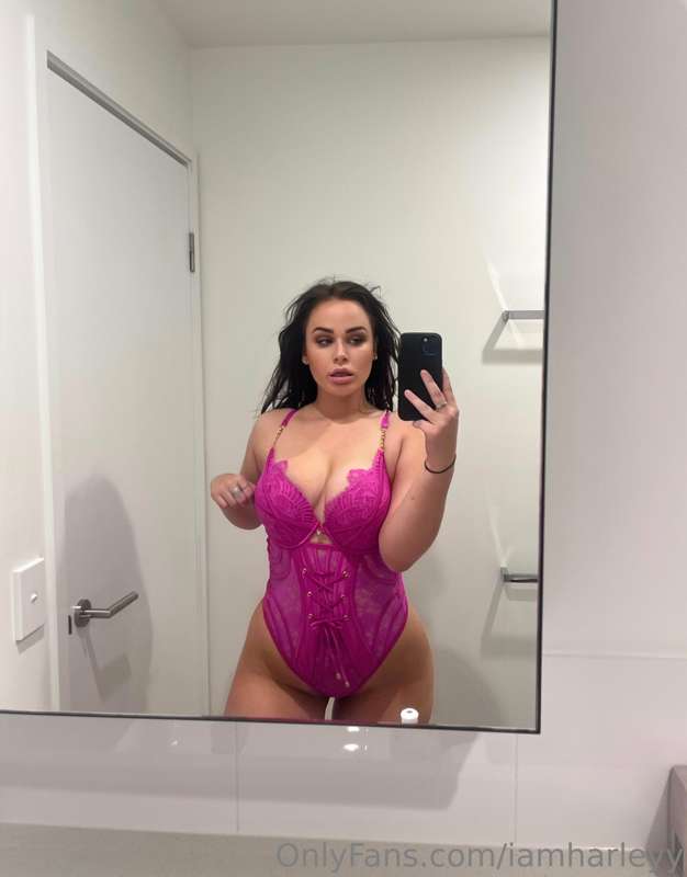 Come rip this brand new set off me daddy😋