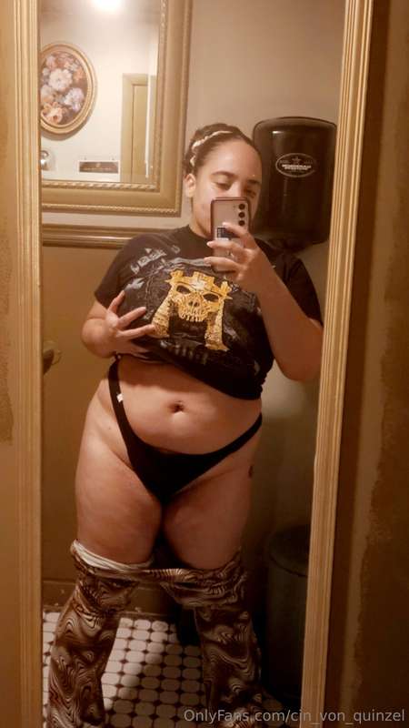 cin_von_quinzel image #1