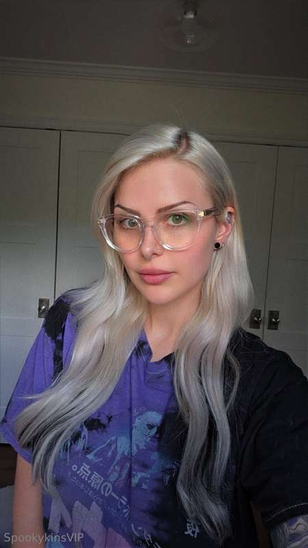 do you dig girls in glasses?