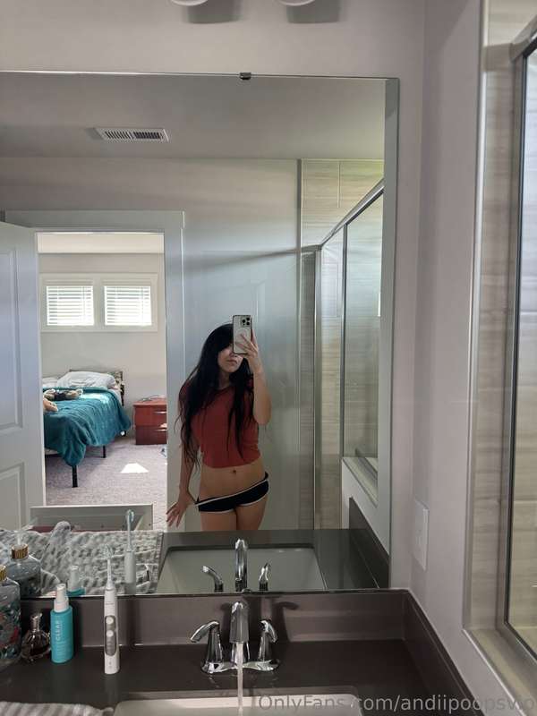 andiipoopsvip