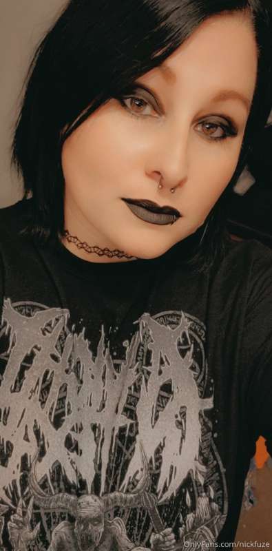 😘