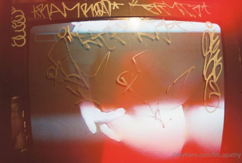 bb.apathy image #2