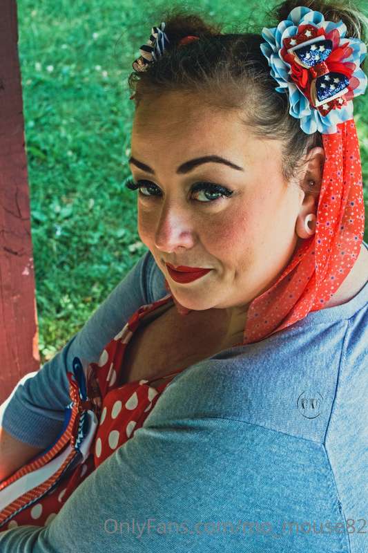 This was my 4th of July outfit. Patriotic af lol