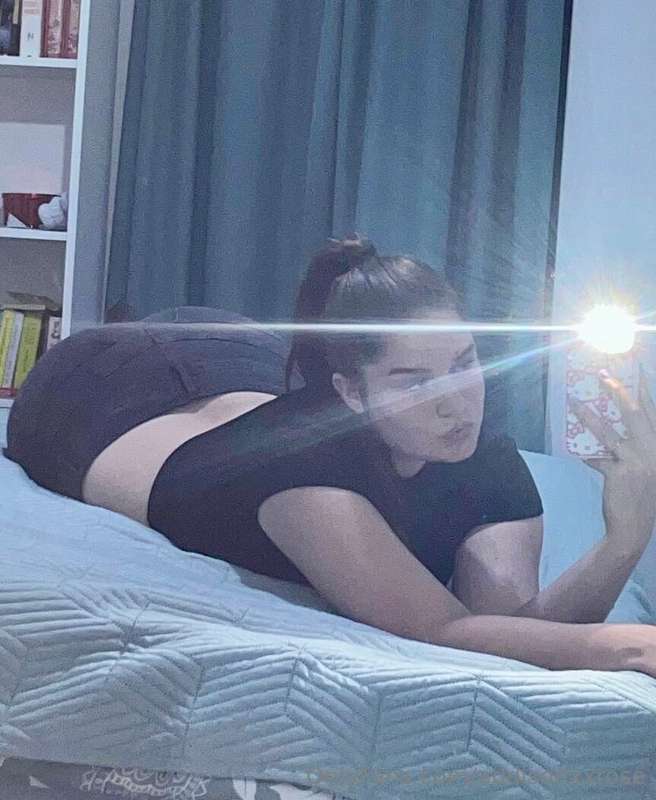 adrianaxwhite image #0