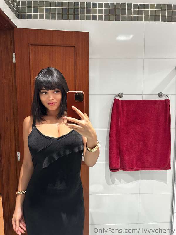 livvycherry