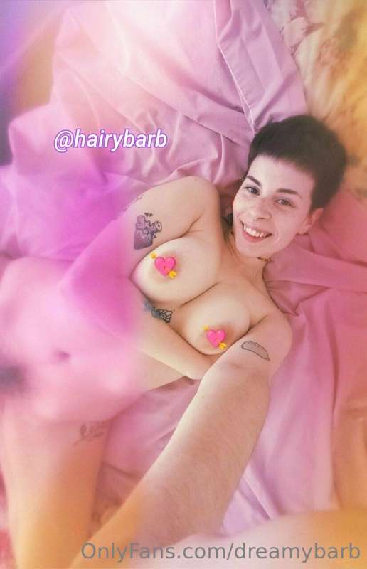 ## 🟢🔵🟣 for unlocked content https://onlyfans.com/hairybarb 🔓..