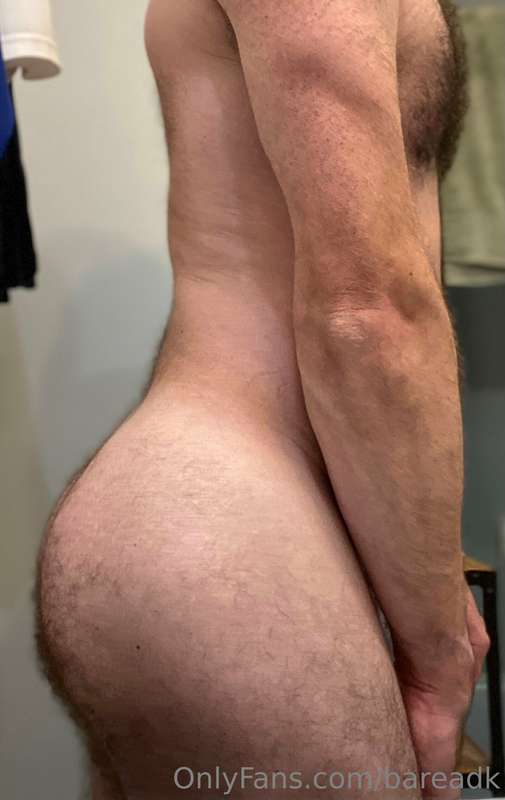Sunday Bum-Day 🍑🐻