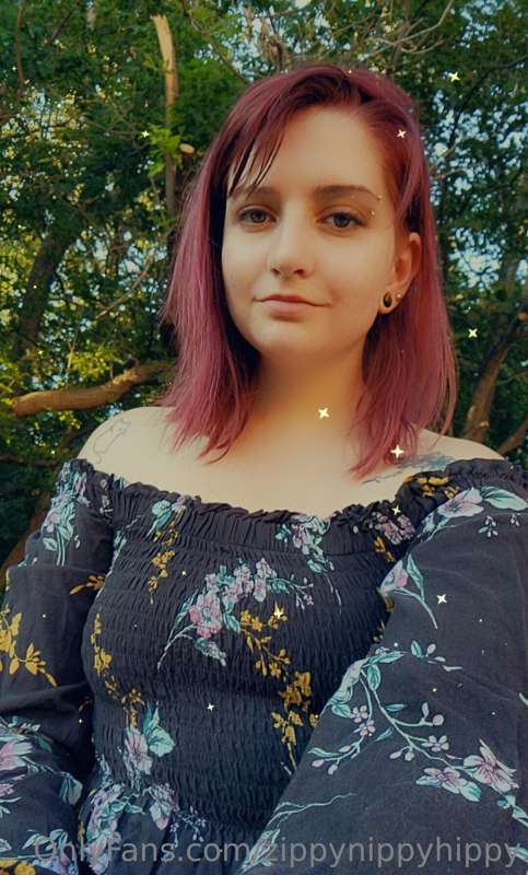 Out here living my best life 💕 should I do more outdoor phot..