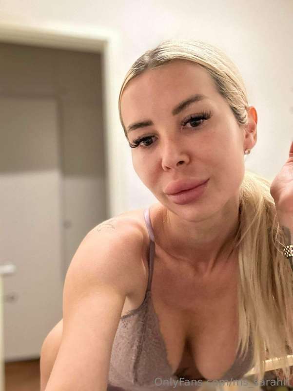 Good night babe❤️🥰