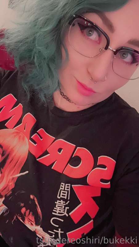 😇😜😇