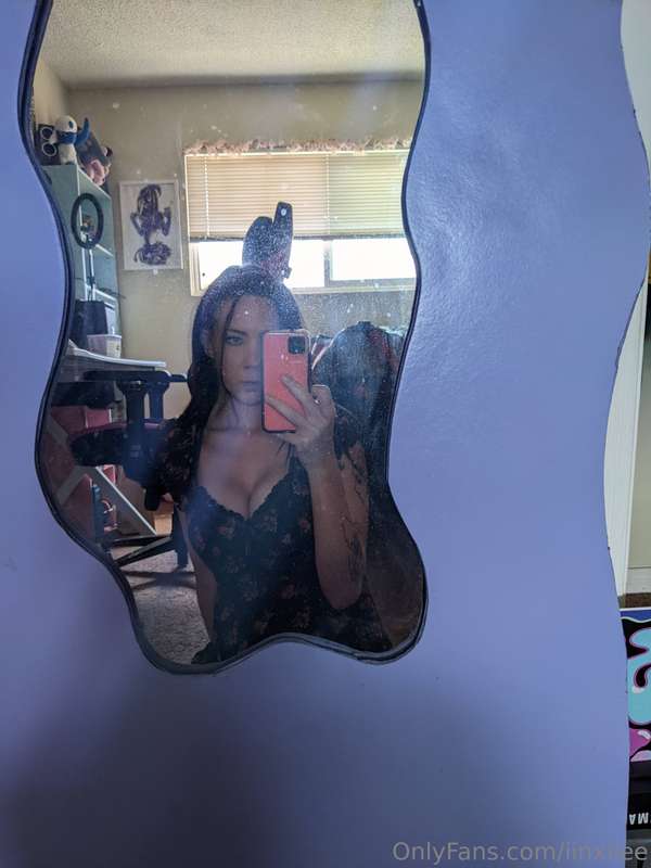 my boobs look INCREDIBLE in these pictures like if agree