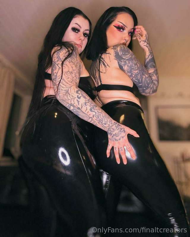 -60% !!!
@sonzja 😈🖤Kiinnostaako isot tissit ja tatuoidun hor..