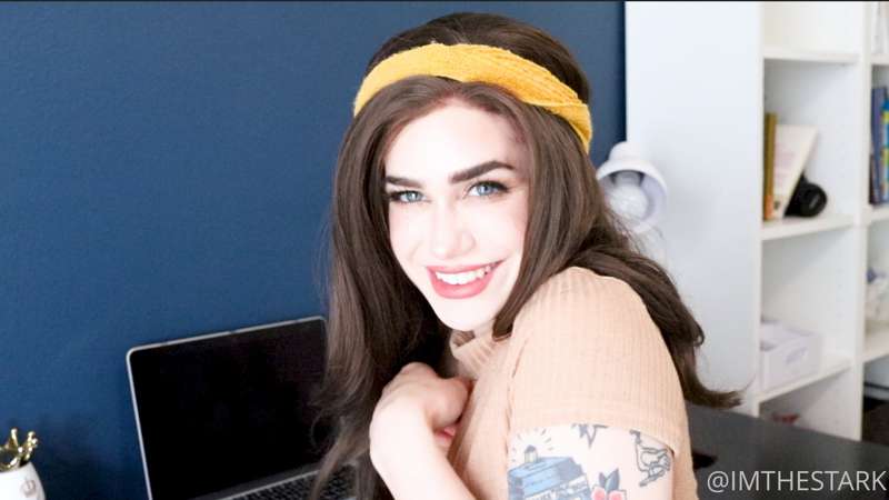 Work Wife™ going out for ***FREE*** soon to all my subs on m..