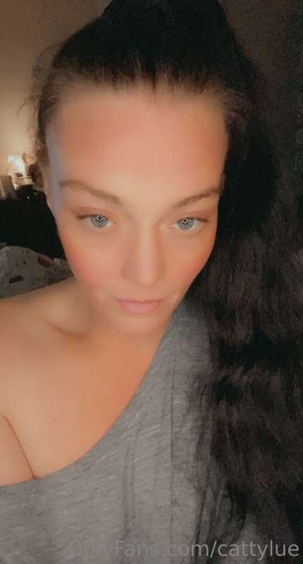 Good morning and happy Friday ☀️ it has been a long long wee..