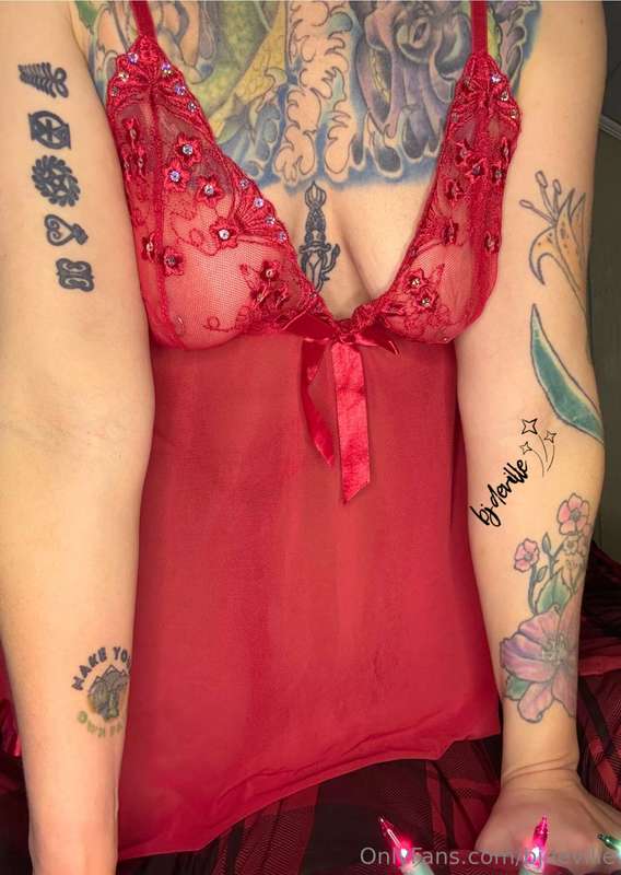 bjdeville image #1