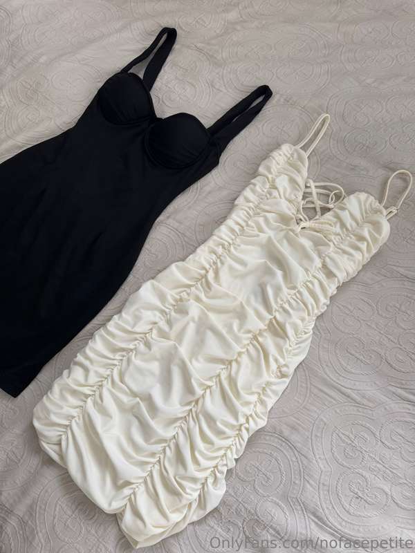 First poll! Which dress should I wear tonight?