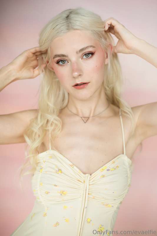 evaelfie