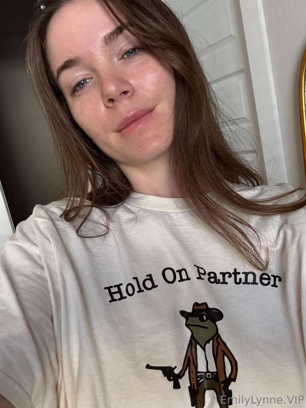 tip $5 and i'll send you a hot pic of my boobs >w<