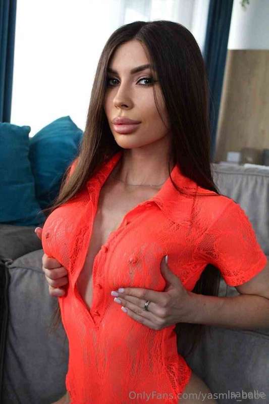 🥵🔥 SEXY AND HORNY @yasmin_babe 🥵🔥THIS HOTTIE LOVES TO PLAY D..