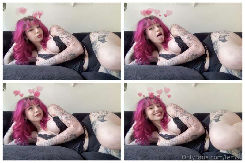 wanna be my favorite toy today? 💋 