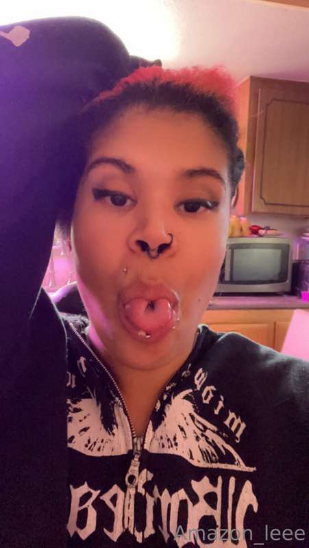 amazon_leee image #0