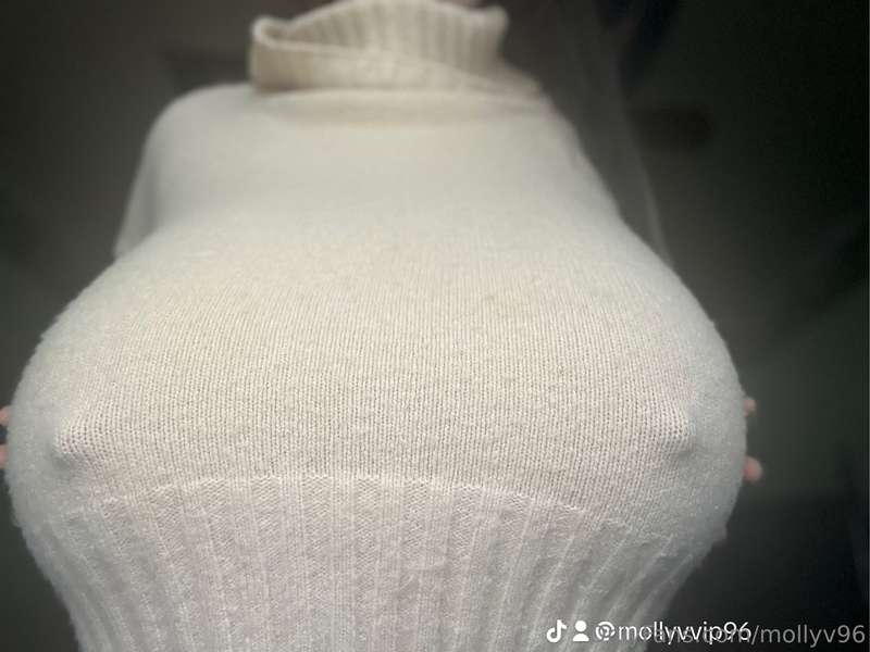 mollyv96