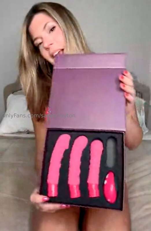 🎬LIVE SHOW April 13th 🎬-Wow, last night's live show with my ..