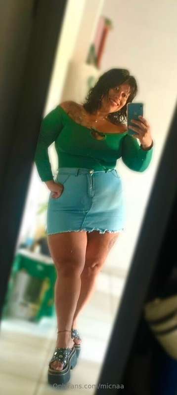 I love my legs 🍬🍭❤️‍🔥
