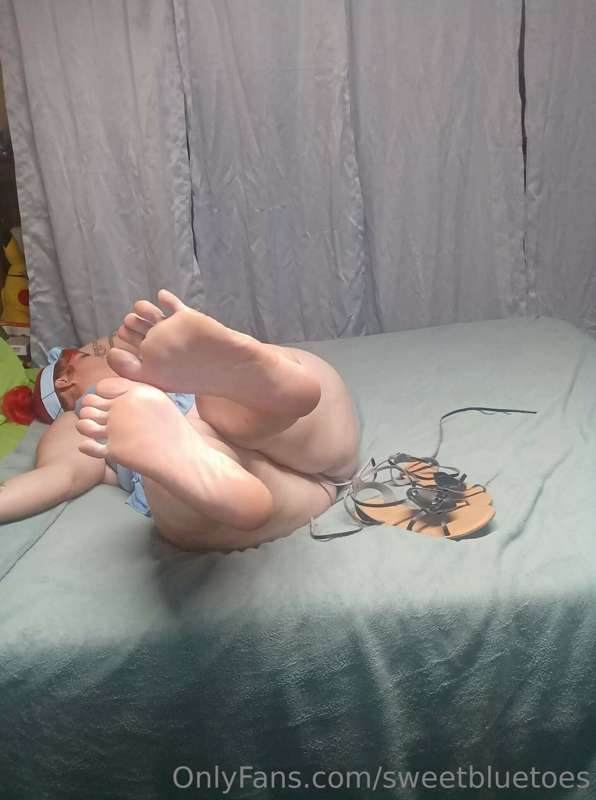 sweetbluetoes image #16