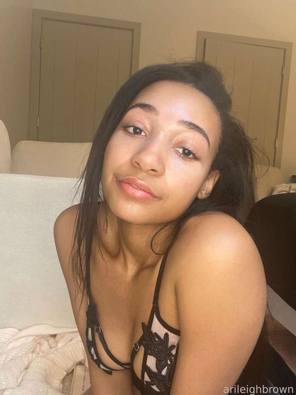 arileighb image #2