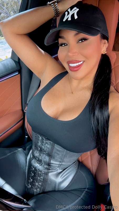 dollycastro