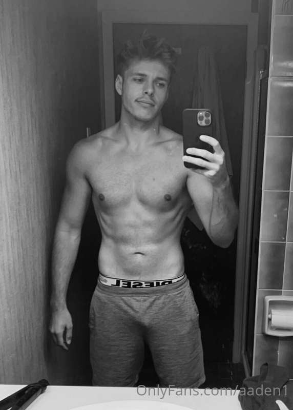 aaden1
