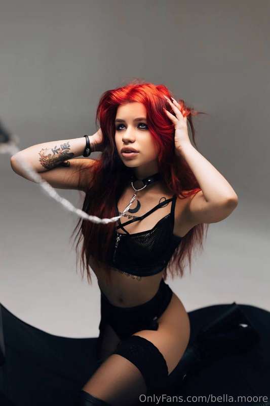 💗 This demure @liki_blue waiting to be seduced 😍 Get pussy w..