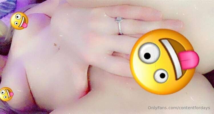 Good afternoon🤪 making my VIP half off today💋

https://linkt..