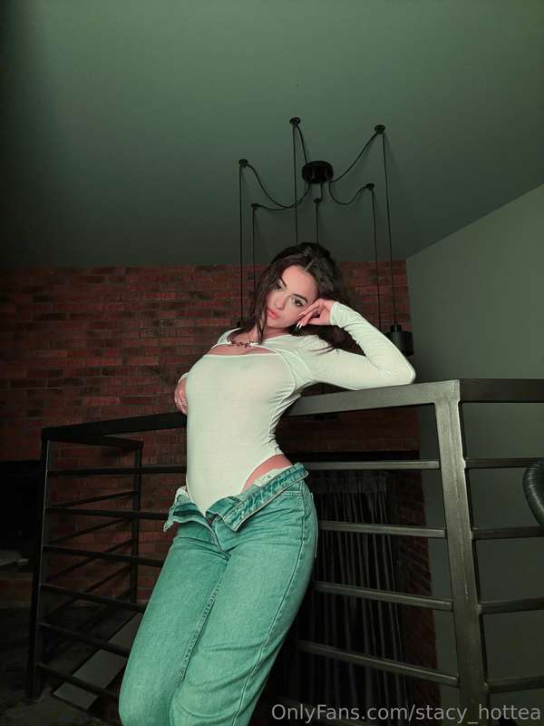 stacy_hottea