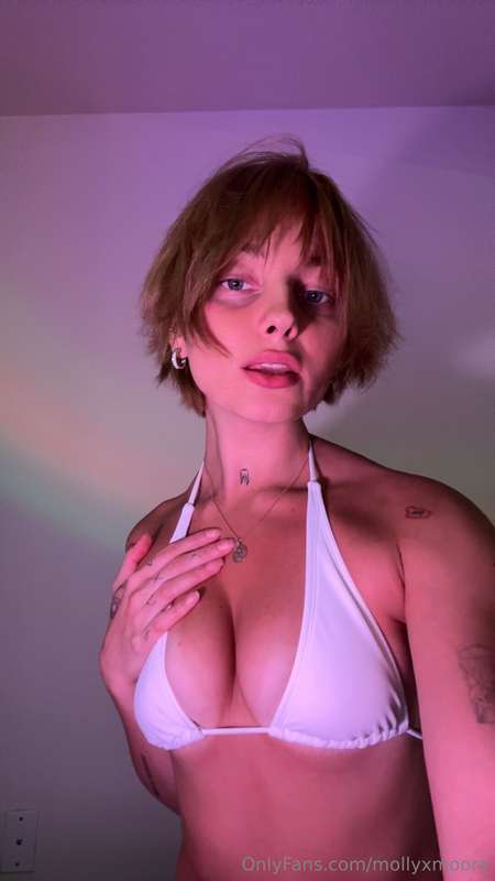mollyxmoore