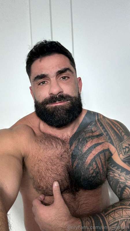👅🐻