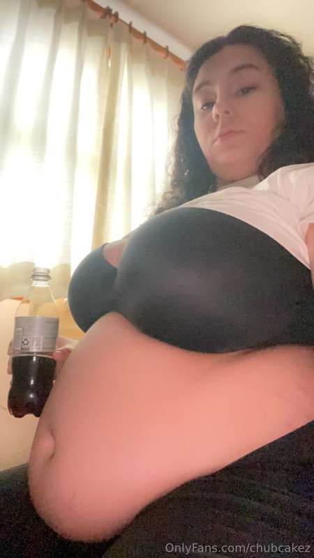 chubcakez image #0