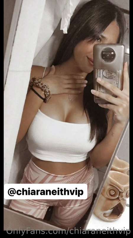chiaraneithvip