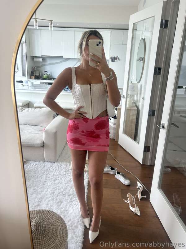 This is how I'd dress for our first date 😝