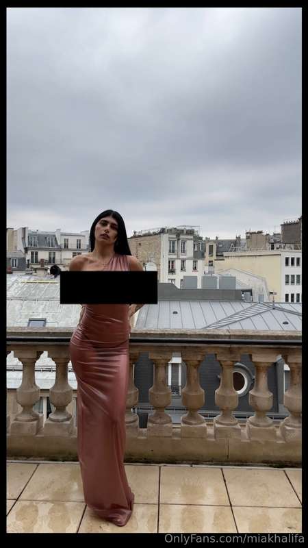 Foto 732 de Mia Khalifa en Tocromo