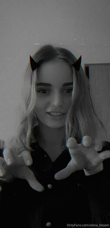 I think I am a little demon😈😈😈