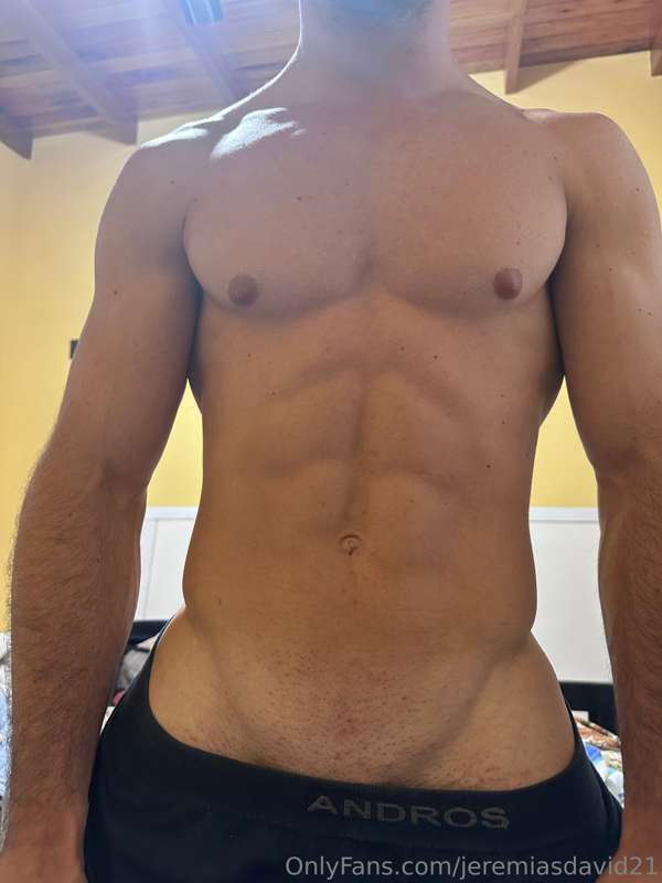 👅