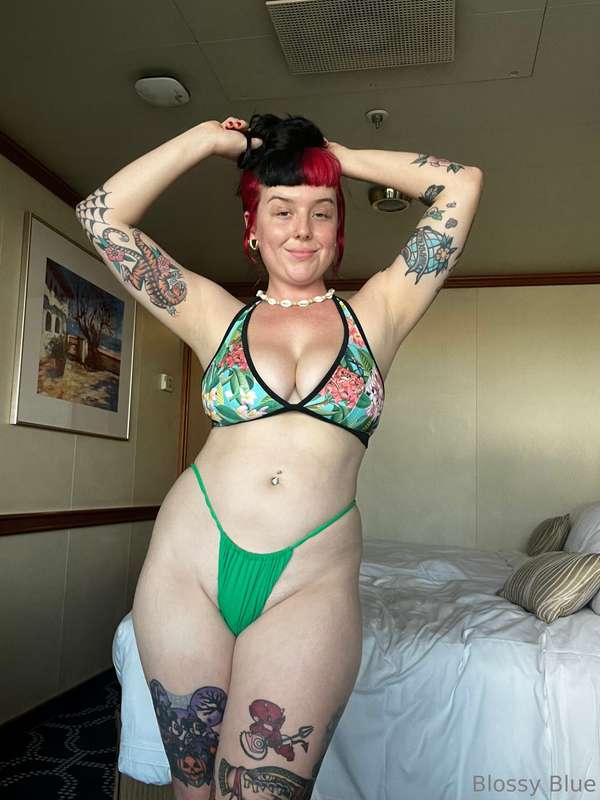 Cruise cabin naughtiness