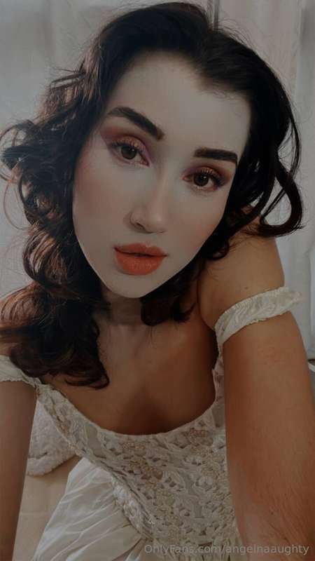 angelnaaughty