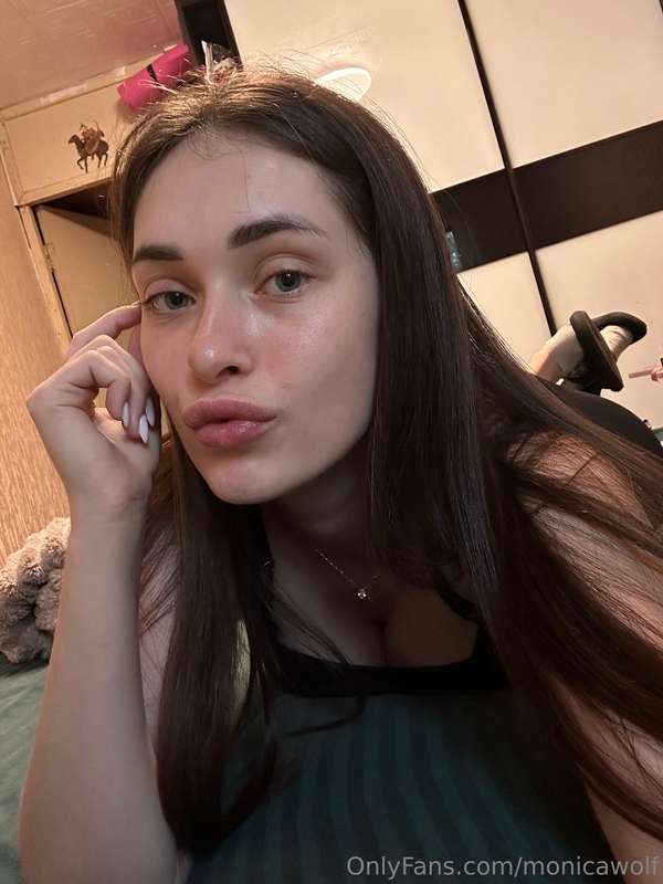 monicawolf
