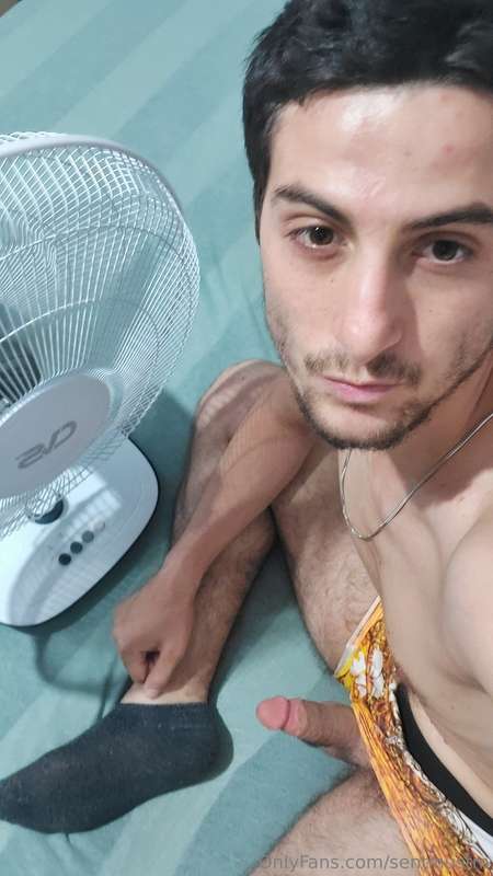Azgın kızlarım az DM'den o tatlı amuşlarınızı atında yaşayay..