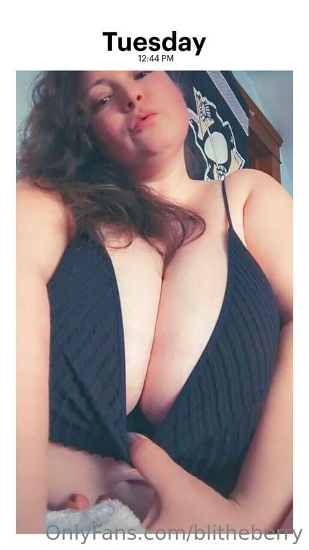 Wanna see em?😚