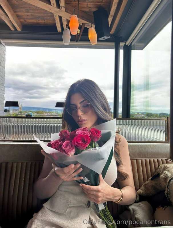 okay but when was the last time someone brought you flowers ..